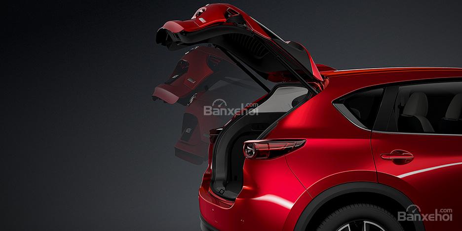 Mazda CX-5 2018 đuôi xe