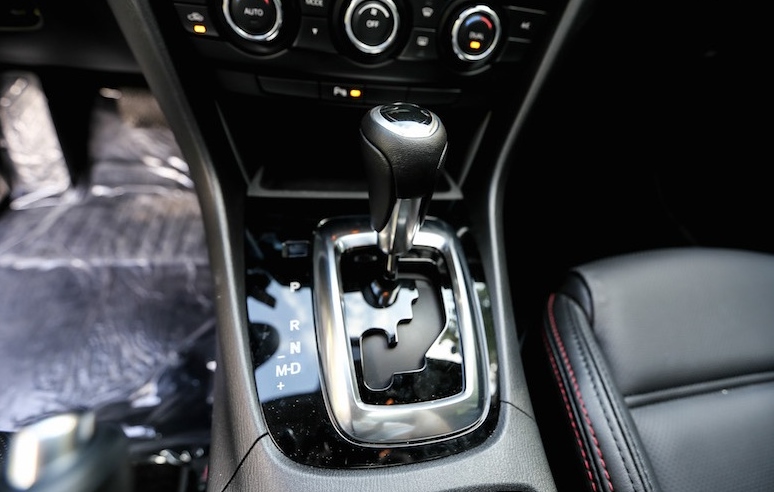 Cần số tự động trên ô tô hiện đại