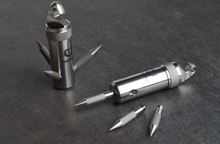 Màu titan nguyên bản trong hóa học