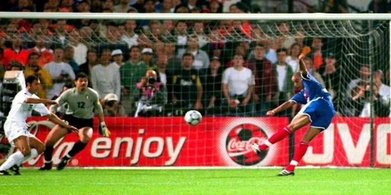 Phân tích vai trò của luật bàn thắng vàng trong các trận đấu